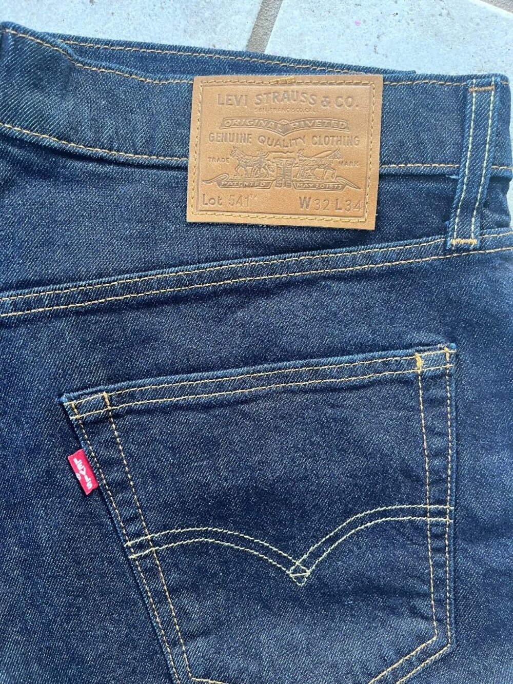 Levi's Performance 541 Athletic Taper Jeans - 32 x 34